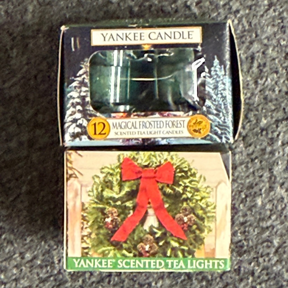 Yankee Candle Magical Frosted Forest 12 Scented Tea Light Candles 1325616 Green